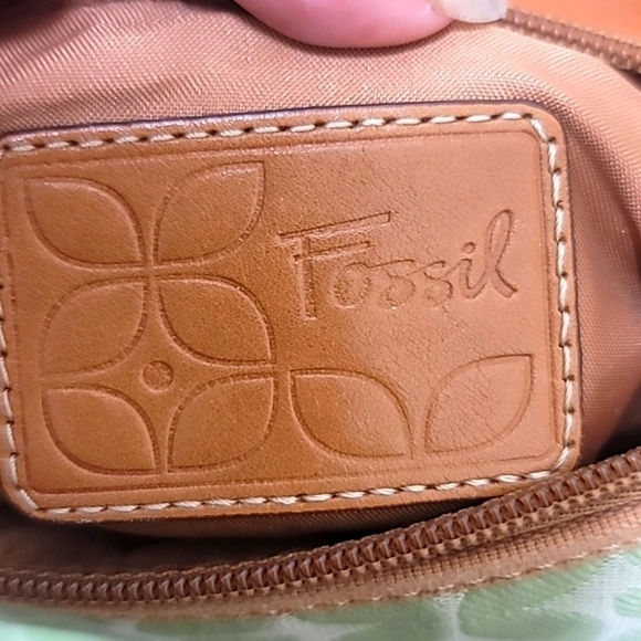 FOSSIL MARLOW CAMERA STYLE GREEN SIGNATURE CROSSBODY TOTE SHOULDER MEDIUM BAG - Picture 10 of 16